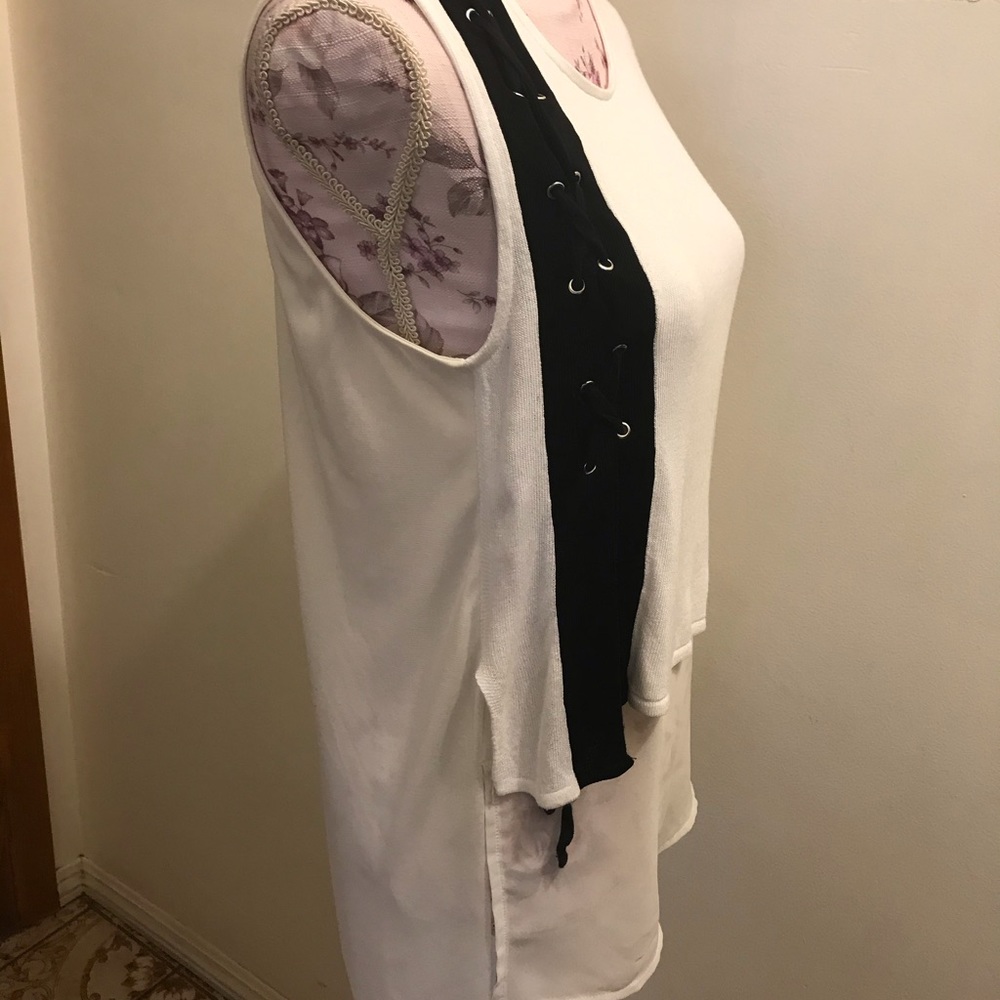 Top - Picture 5 of 5